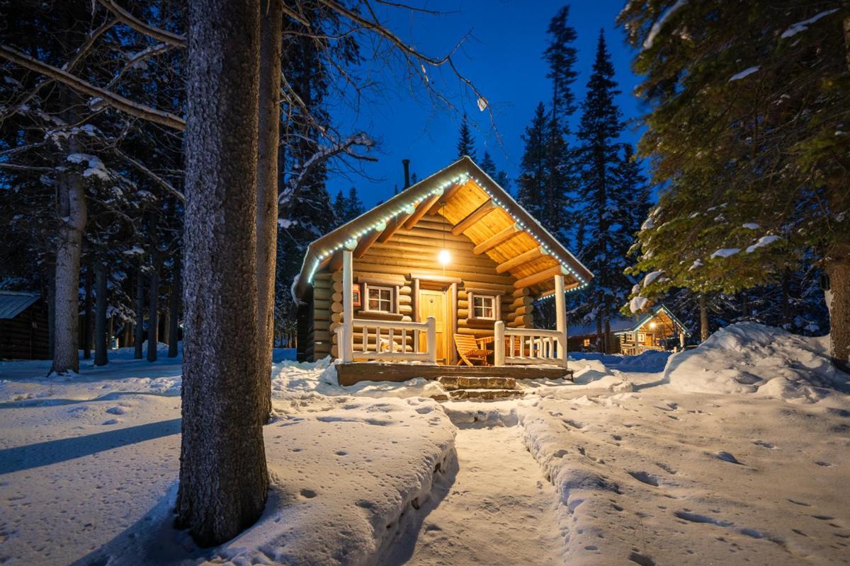 Storm Mountain Lodge & Cabins Касл-Джанкшен Экстерьер фото
