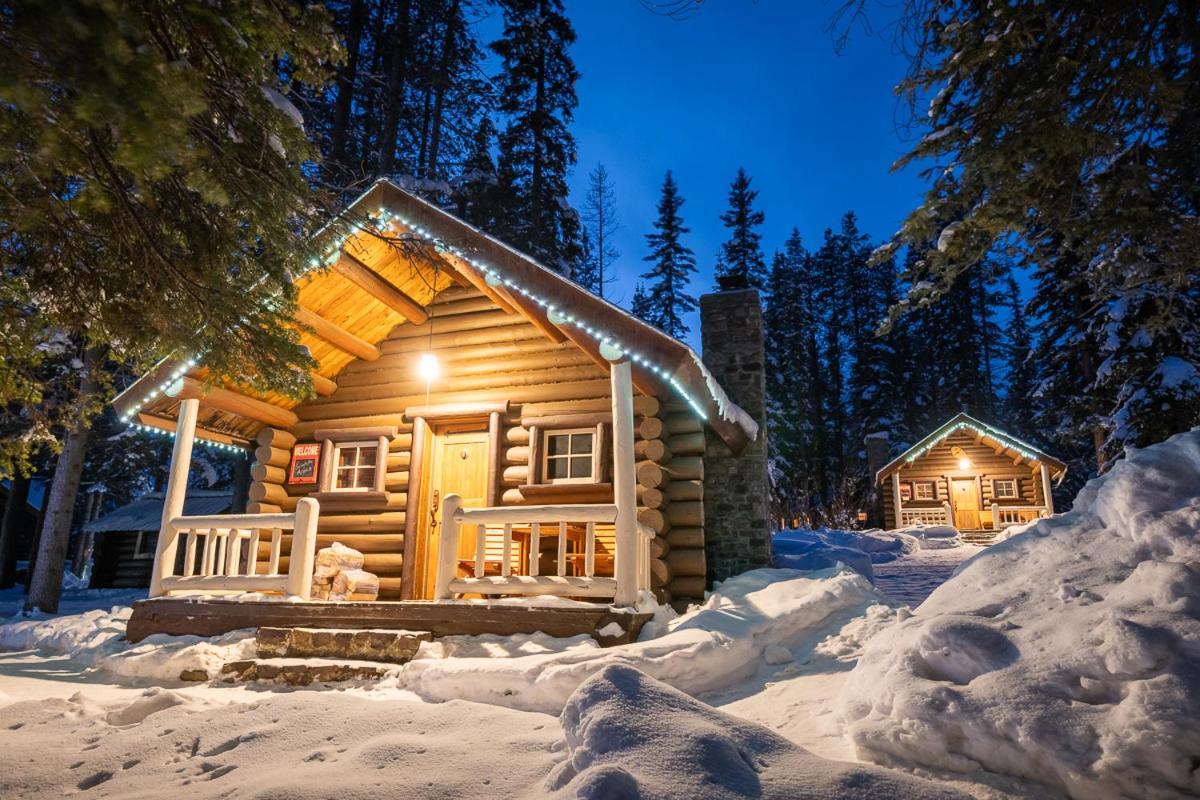 Storm Mountain Lodge & Cabins Касл-Джанкшен Экстерьер фото